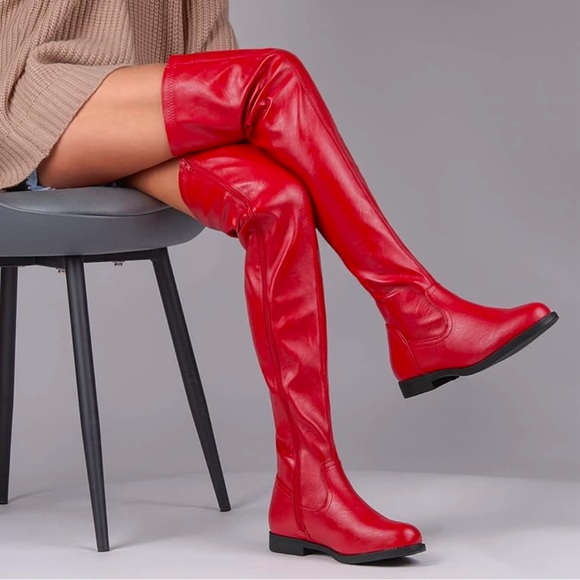 RED OVER THE KNEE STRETCH BOOTS - Picture 2 of 10